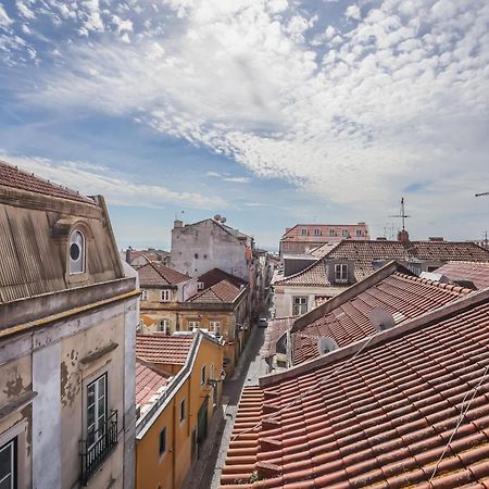 Cozy 3 Bedroom Apt In Lively Bairro Alto Lisbon Luaran gambar