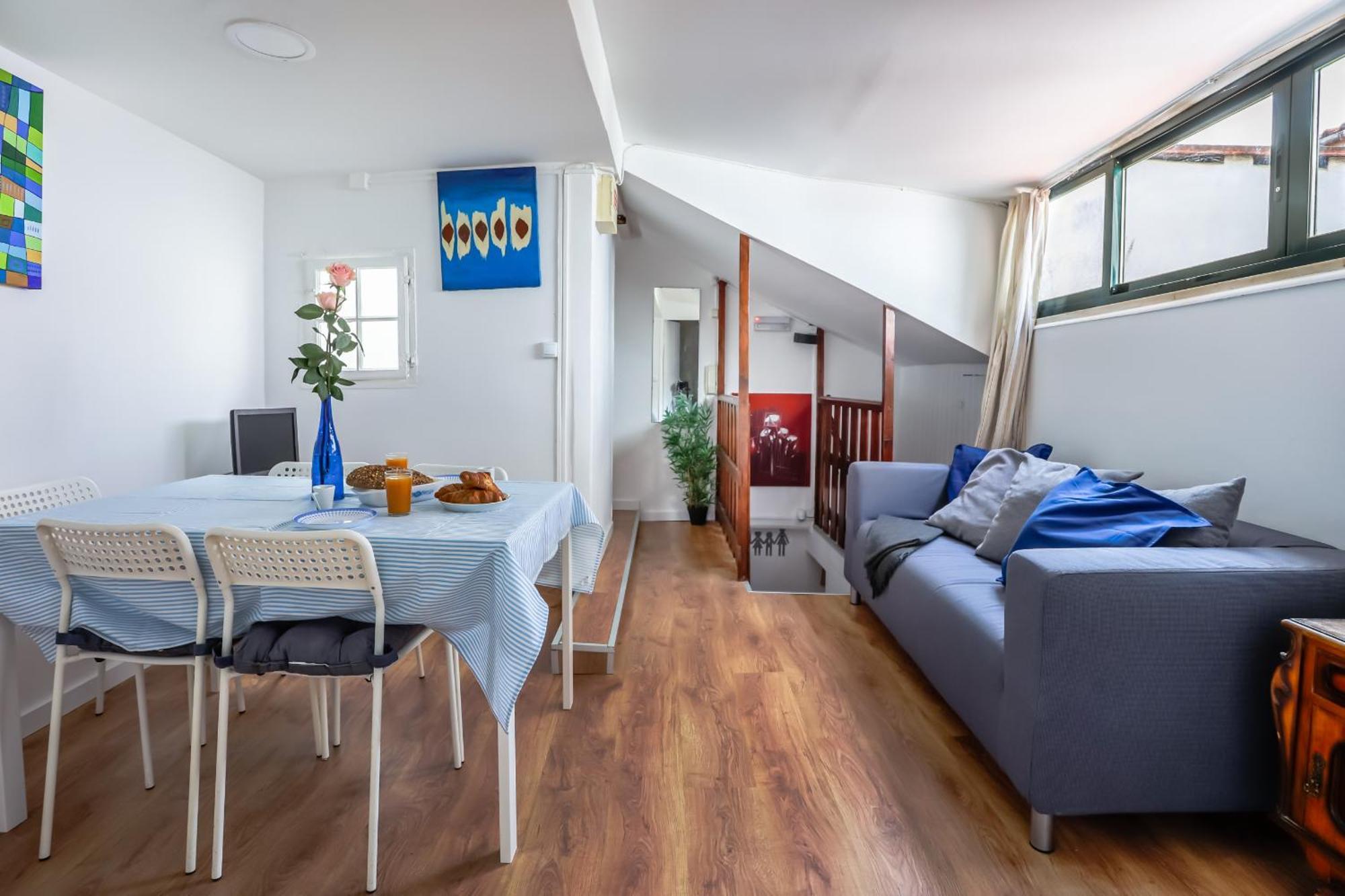 Cozy 3 Bedroom Apt In Lively Bairro Alto Lisbon Luaran gambar